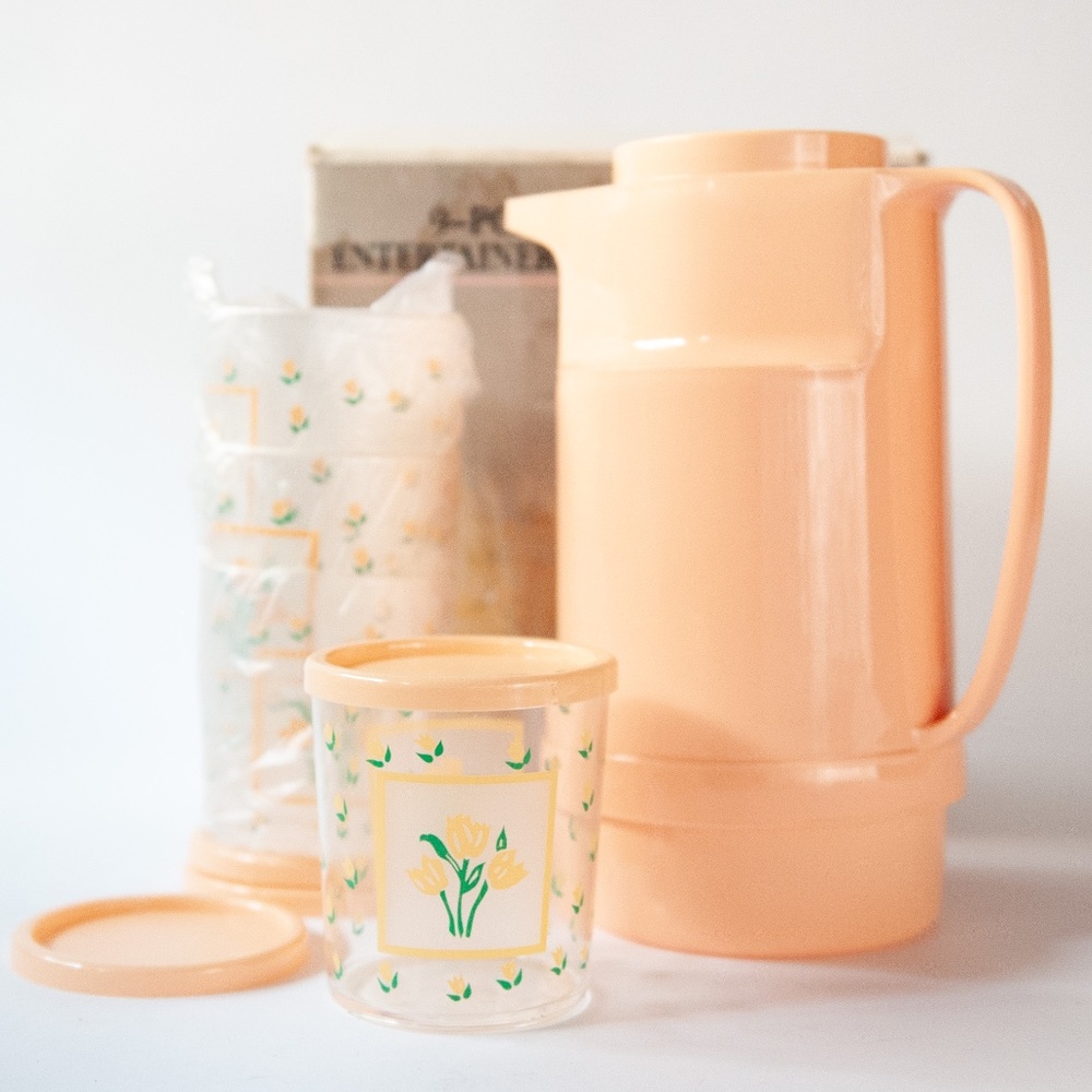 Vintage 80s Plastic Pitcher Cups Coaster Set | Cottagecore Peach Floral
